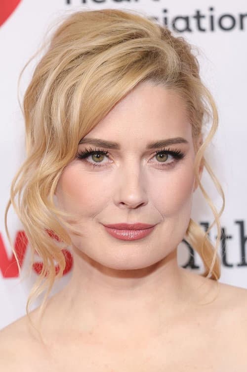 Alexandra Breckenridge